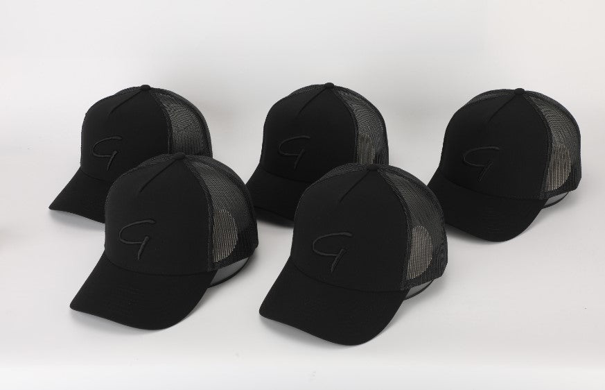 TRUCKER - Black