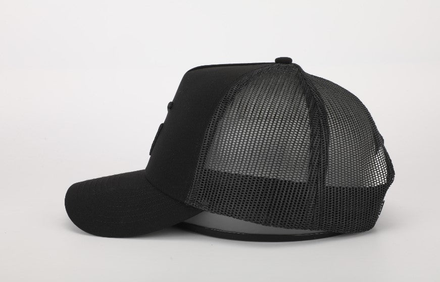 TRUCKER - Black